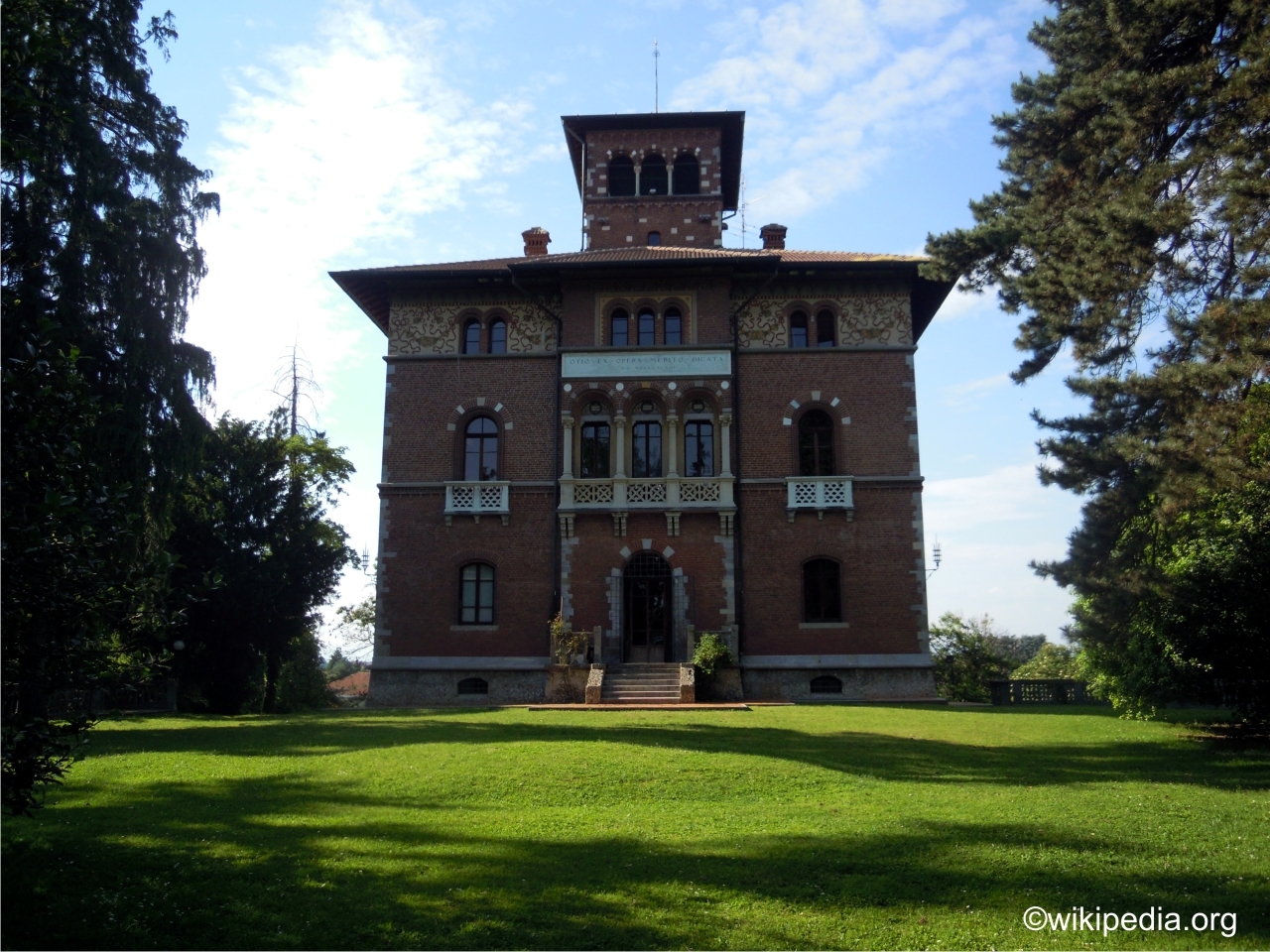 HOMETOWN_Samarate_Villa Montevecchio